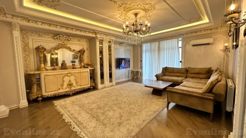 Kirayə verilir 3 otaqlı Mənzil Yeni tikili 178 m² 8 Noyabr m.