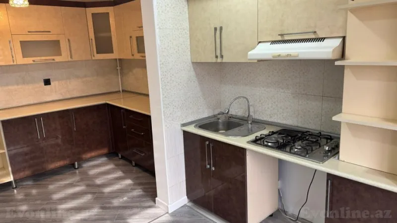 Satılır 2 otaqlı Mənzil Köhnə tikili 65 m² Suraxanı r. - şəkil 10