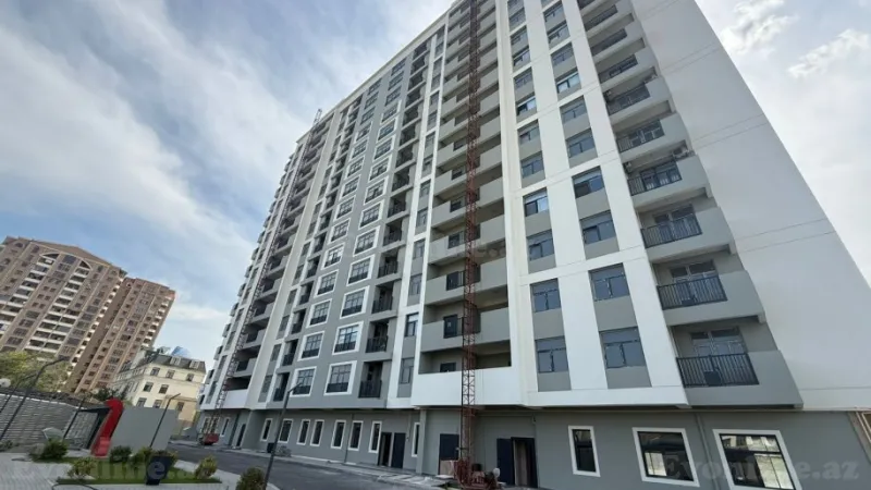 3 otaqlı Mənzil 118 m² 28 May m. Satılır