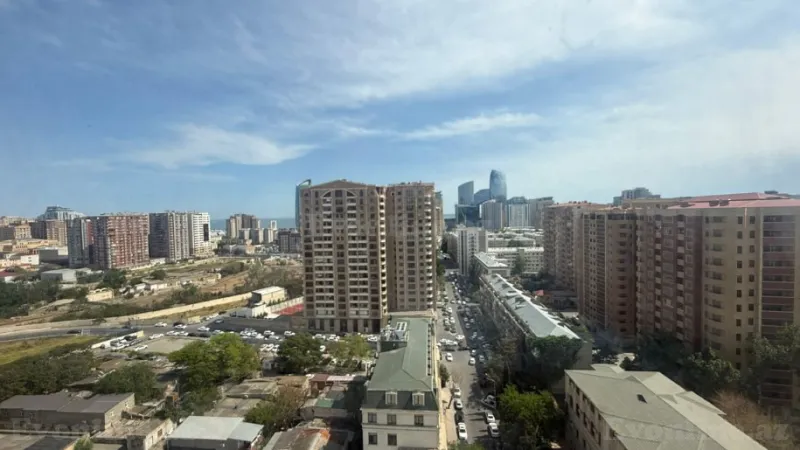 Satılır 3 otaqlı Mənzil Yeni tikili 118 m² 28 May m. - şəkil 4
