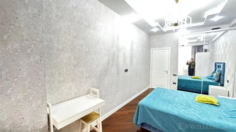 Kirayə verilir 3 otaqlı Mənzil Yeni tikili 150 m² 28 May m. - şəkil 14