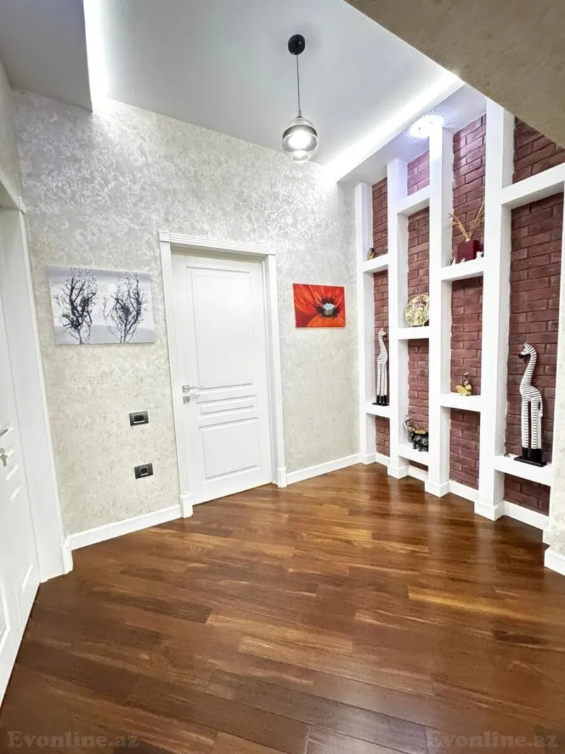 Kirayə verilir 3 otaqlı Mənzil Yeni tikili 150 m² 28 May m. - şəkil 21