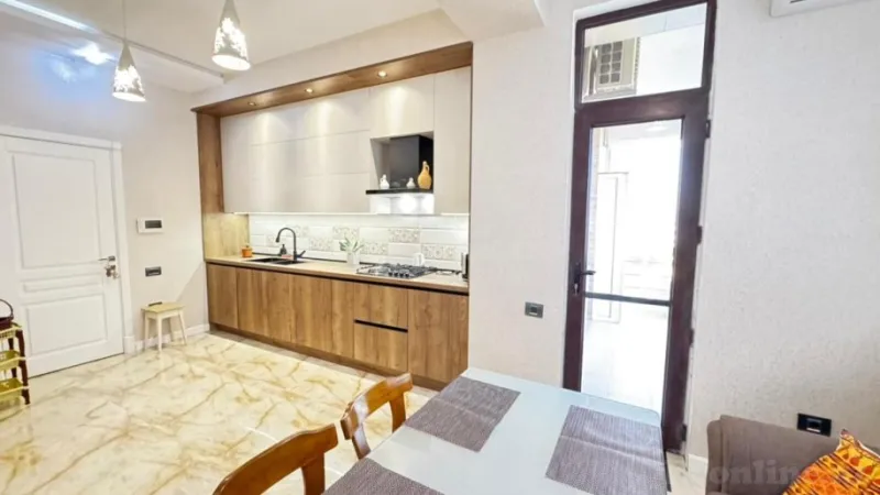 Kirayə verilir 3 otaqlı Mənzil Yeni tikili 150 m² 28 May m. - şəkil 25