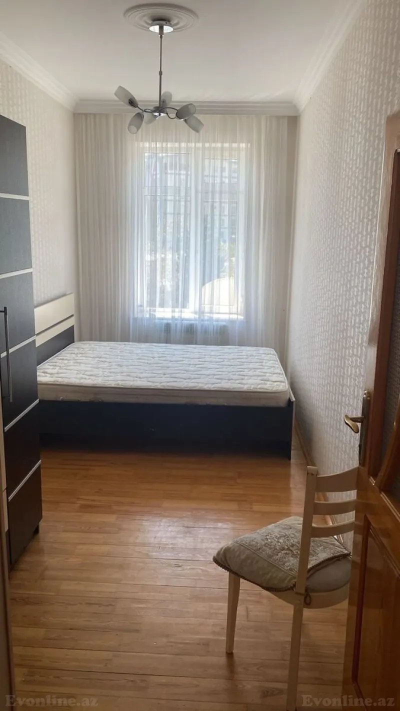 Kirayə verilir 2 otaqlı Mənzil Köhnə tikili 55 m² Yasamal - şəkil 3