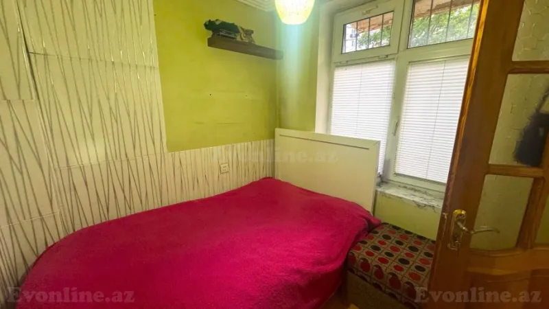 Satılır 2 otaqlı Mənzil Köhnə tikili 35 m² Neftçilər m. - şəkil 4