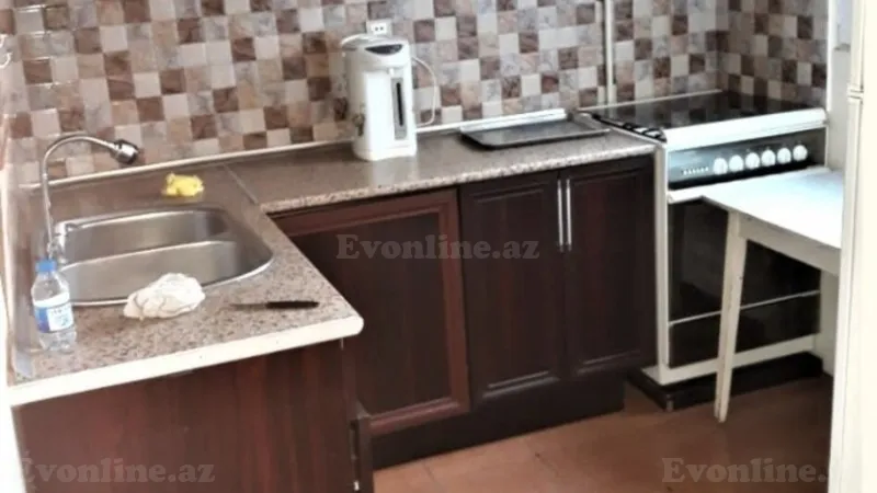 Kirayə verilir Ofis 150 m² Nizami m. - şəkil 12