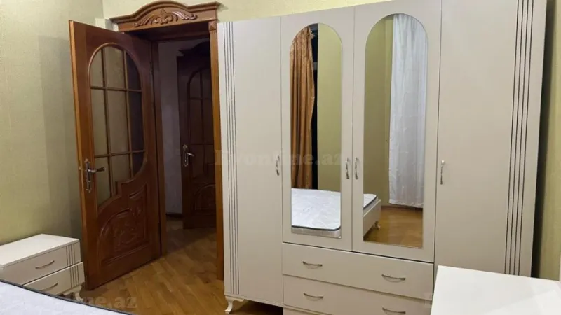 Kirayə verilir 3 otaqlı Mənzil Yeni tikili 117 m² Nərimanov r. - şəkil 7