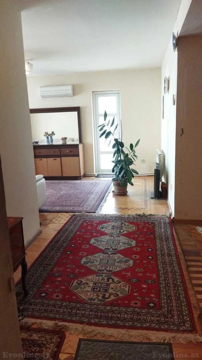 Satılır 2 otaqlı Mənzil Köhnə tikili 85 m² Nizami m. - şəkil 5