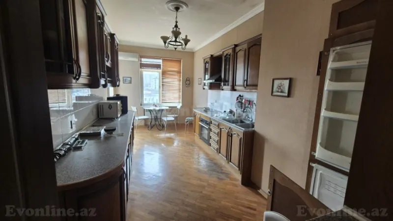 Satılır 3 otaqlı Mənzil Yeni tikili 128 m² Nəsimi r. - şəkil 4