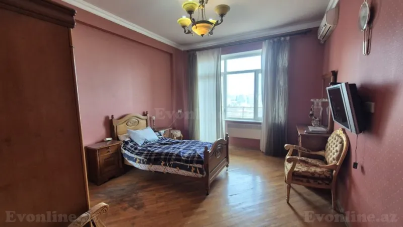 Satılır 3 otaqlı Mənzil Yeni tikili 128 m² Nəsimi r. - şəkil 5