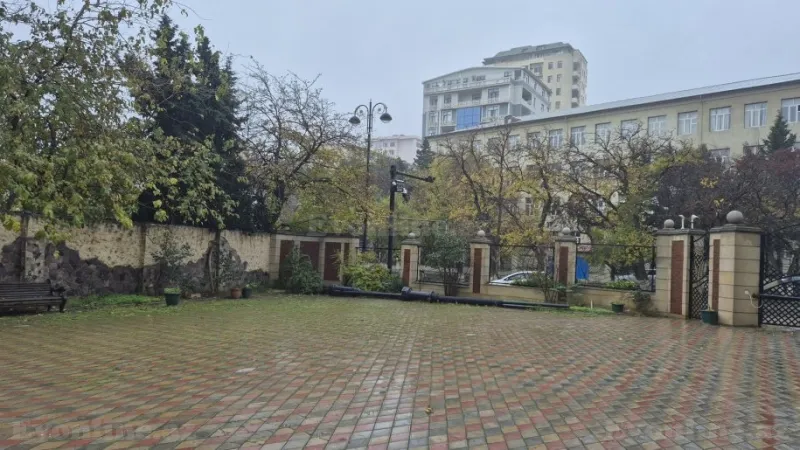 Satılır 3 otaqlı Mənzil Yeni tikili 128 m² Nəsimi r. - şəkil 6