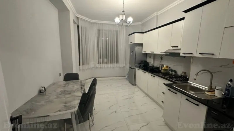 Kirayə verilir 2 otaqlı Mənzil Yeni tikili 90 m² Xətai m. - şəkil 9