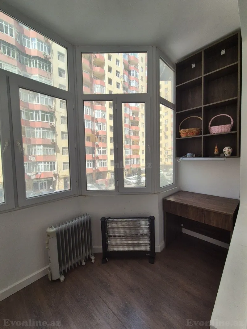 Satılır 2 otaqlı Mənzil Yeni tikili 80 m² İnşaatçılar m. - şəkil 6
