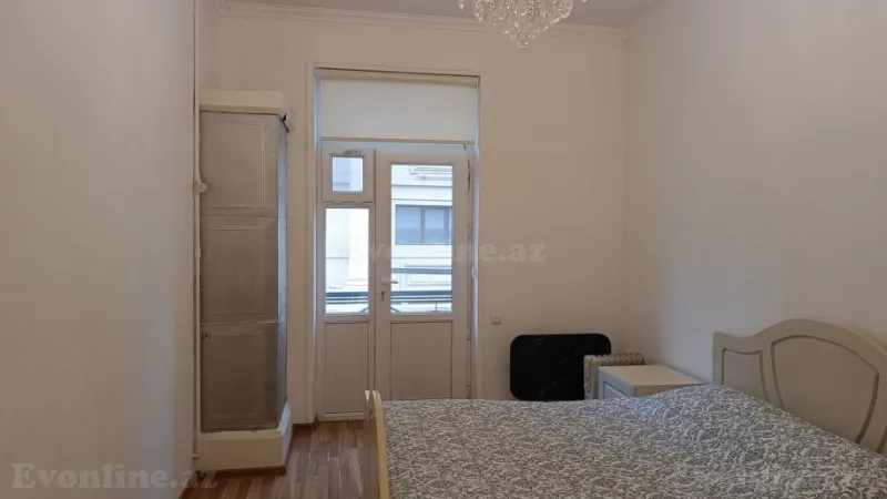 Kirayə verilir 3 otaqlı Mənzil Köhnə tikili 53 m² İçərişəhər m. - şəkil 5