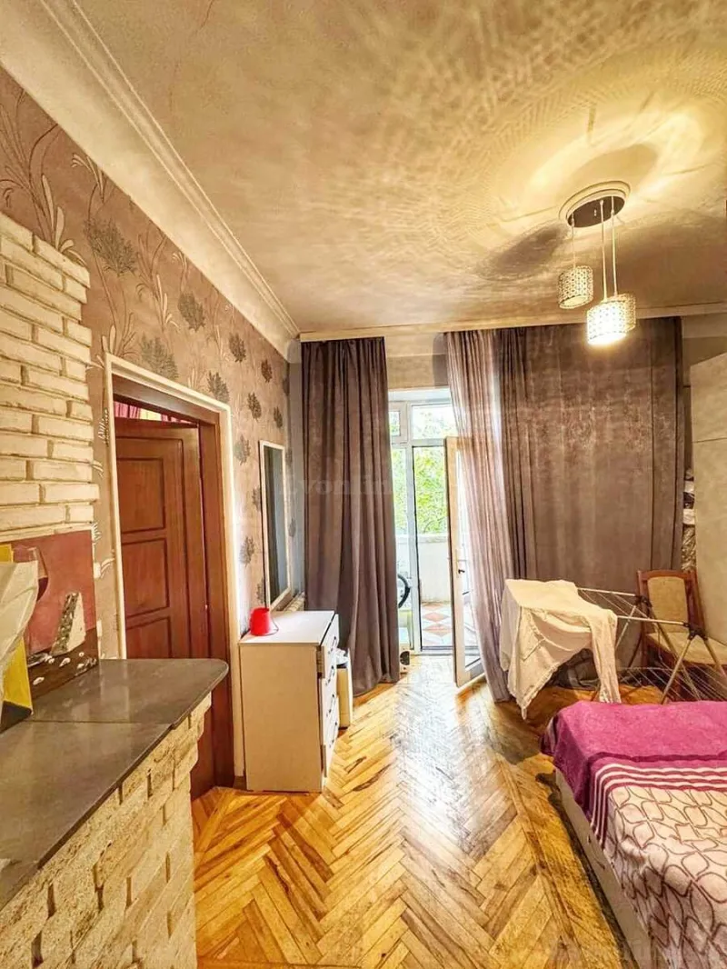 Satılır 3 otaqlı Mənzil Köhnə tikili 80 m² Nəsimi r. - şəkil 6