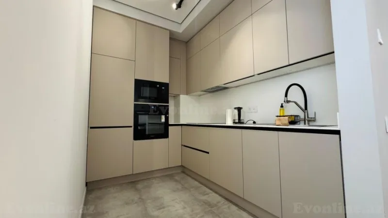 Kirayə verilir 2 otaqlı Mənzil Yeni tikili 75 m² Sabunçu r. - şəkil 8