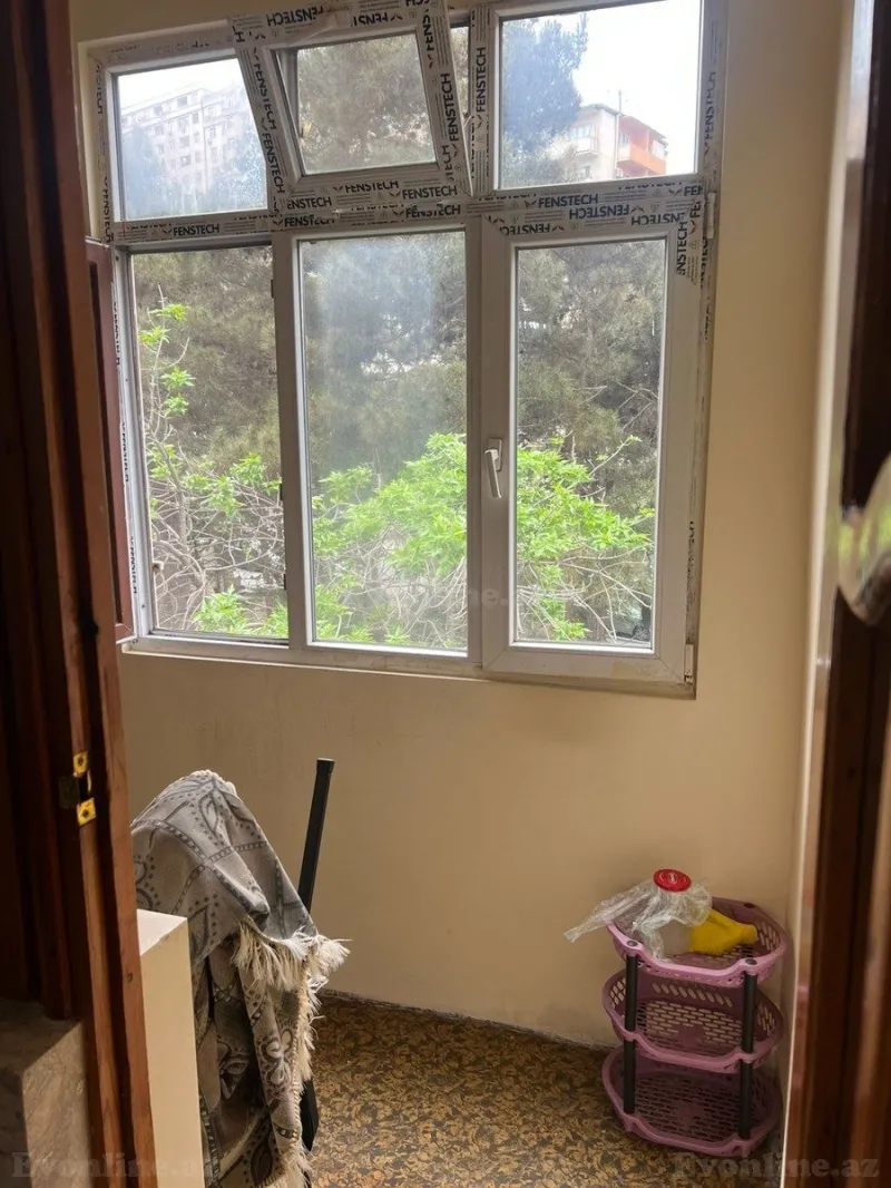 Kirayə verilir 2 otaqlı Mənzil Köhnə tikili 55 m² 4-cü mikrorayon - şəkil 7