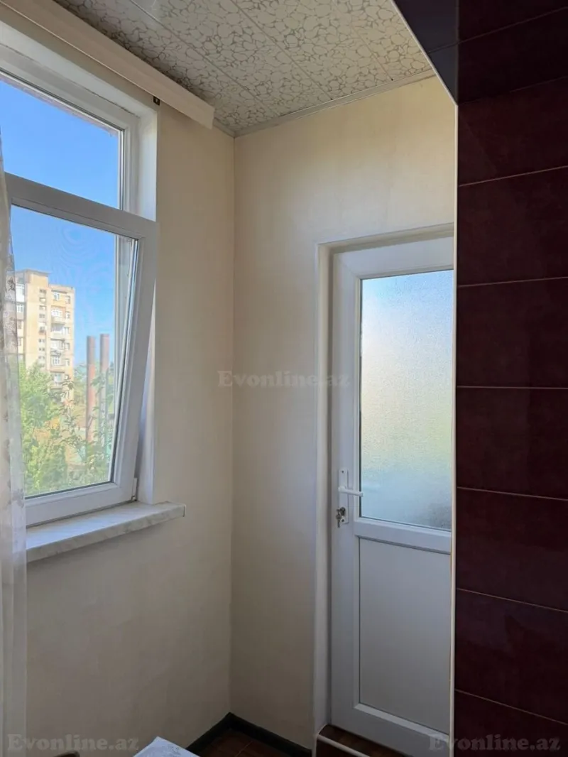 Satılır 2 otaqlı Mənzil Köhnə tikili 60 m² Xətai r. - şəkil 8