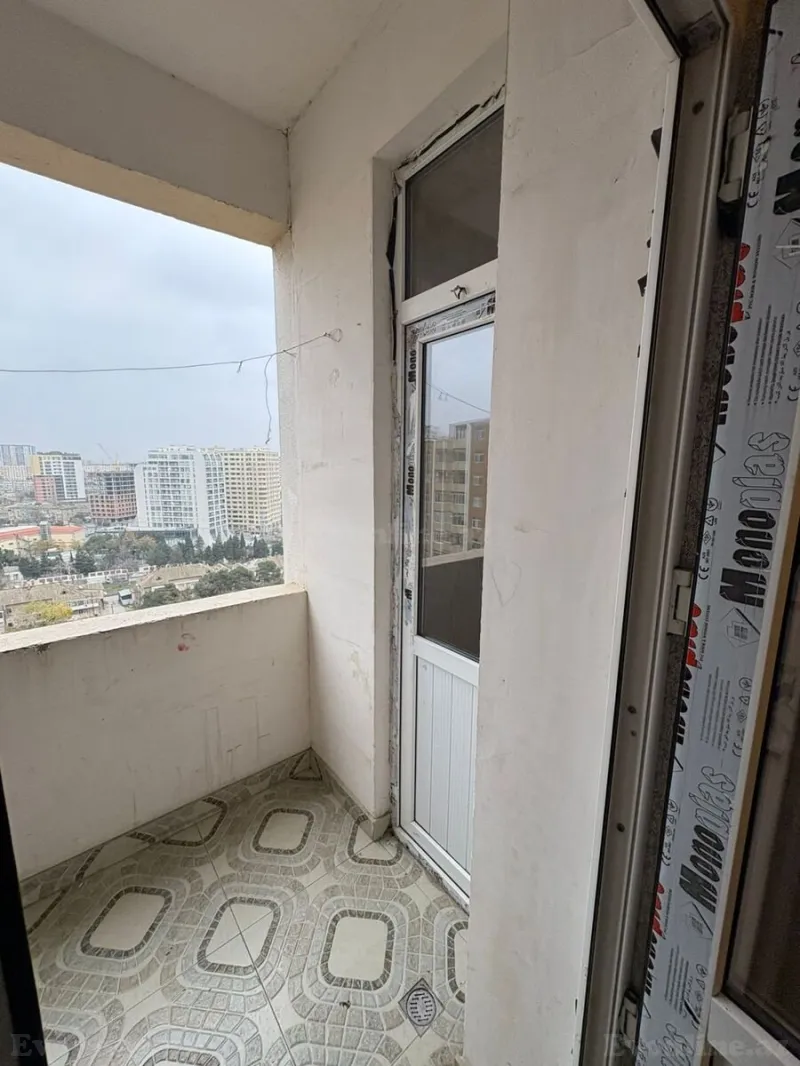 Kirayə verilir 3 otaqlı Mənzil Yeni tikili 75 m² Qara Qarayev m. - şəkil 16