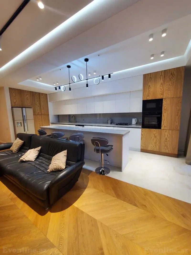 Kirayə verilir 3 otaqlı Mənzil Yeni tikili 160 m² İçərişəhər m. - şəkil 8