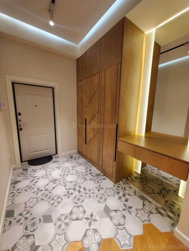 Kirayə verilir 3 otaqlı Mənzil Yeni tikili 160 m² İçərişəhər m. - şəkil 9