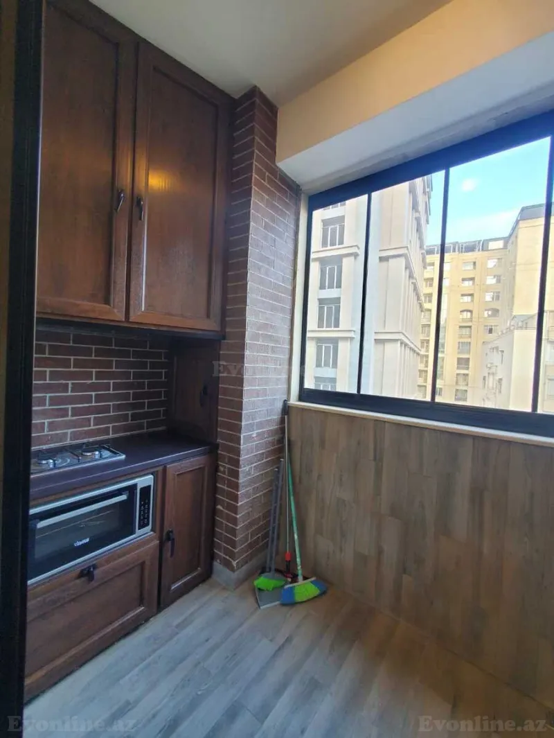 Kirayə verilir 3 otaqlı Mənzil Yeni tikili 160 m² İçərişəhər m. - şəkil 12
