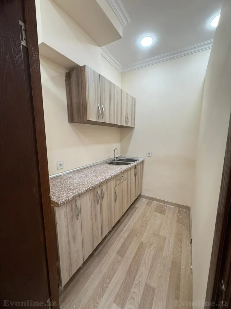 Kirayə verilir 3 otaqlı Mənzil Köhnə tikili 100 m² Nəsimi r. - şəkil 9