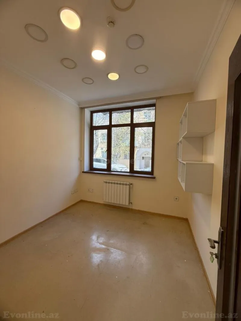 Kirayə verilir 3 otaqlı Mənzil Köhnə tikili 100 m² Nəsimi r. - şəkil 11