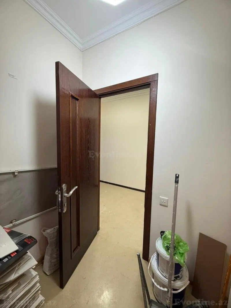 Kirayə verilir 3 otaqlı Mənzil Köhnə tikili 100 m² Nəsimi r. - şəkil 12