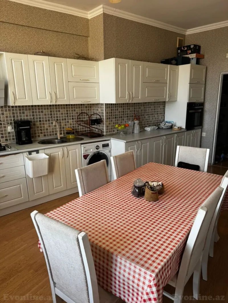 Satılır 2 otaqlı Mənzil Yeni tikili 86 m² Yasamal - şəkil 3
