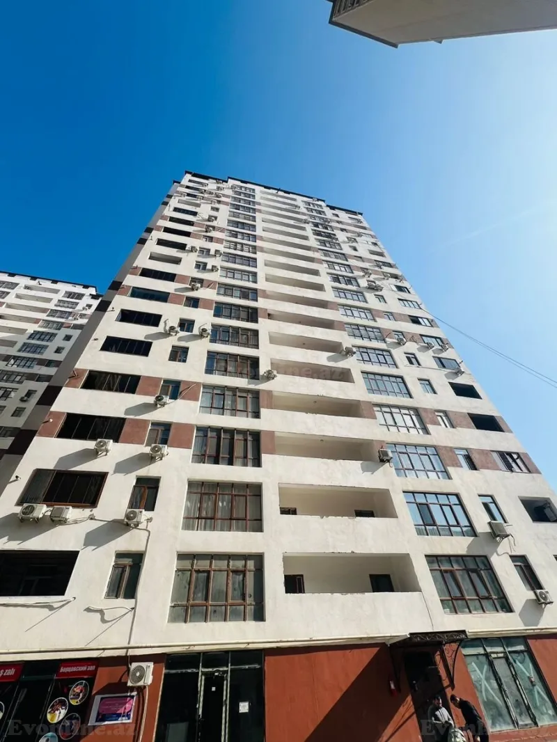 Satılır 2 otaqlı Mənzil Yeni tikili 72 m² 20 Yanvar m. - şəkil 3