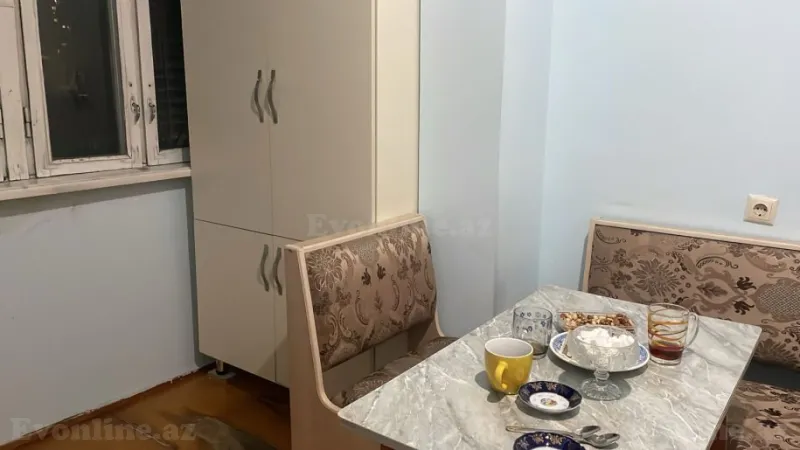 Kirayə verilir 2 otaqlı Mənzil Köhnə tikili 65 m² 8-ci mikrorayon - şəkil 7