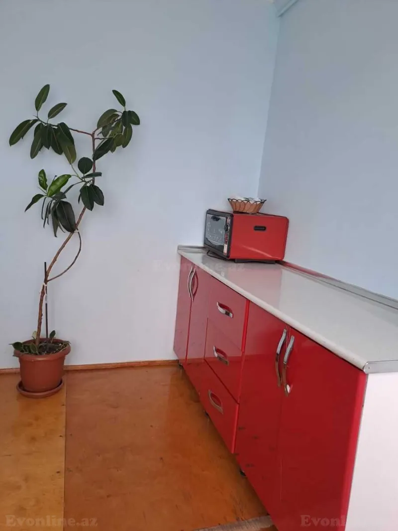Kirayə verilir 2 otaqlı Mənzil Köhnə tikili 65 m² 8-ci mikrorayon - şəkil 11
