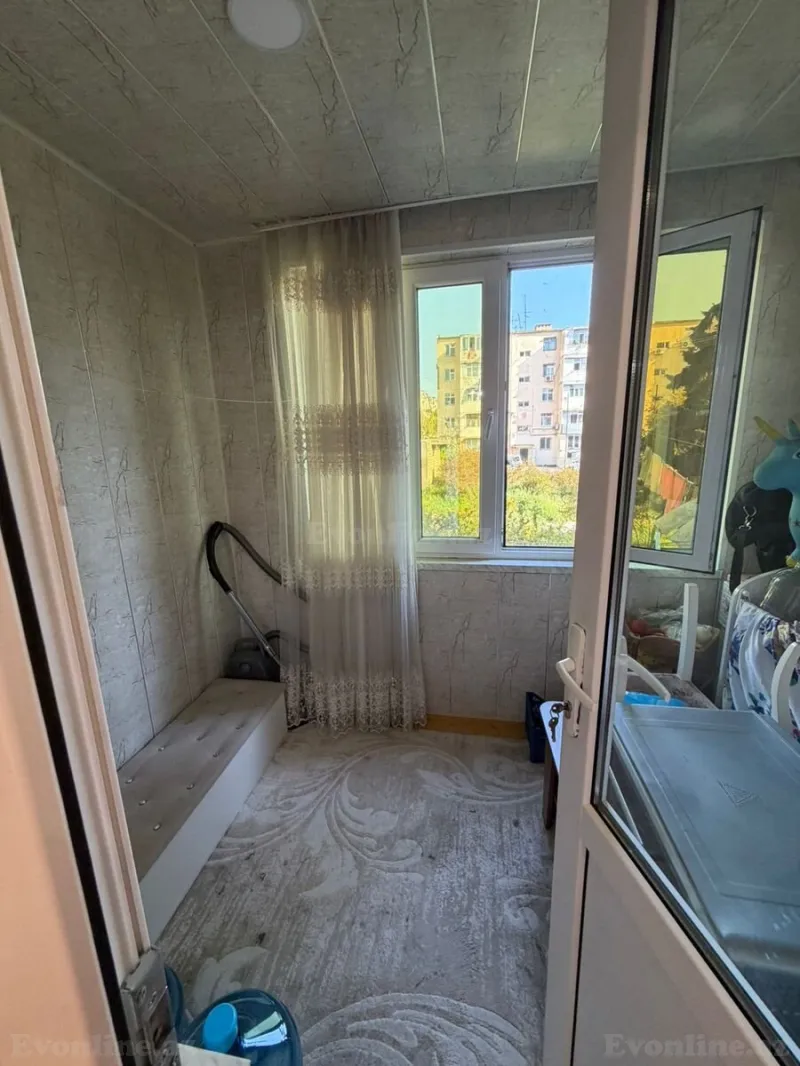 Satılır 2 otaqlı Mənzil Köhnə tikili 50 m² Neftçilər m. - şəkil 6