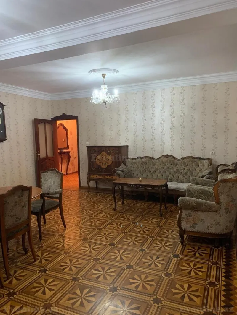 Satılır 5 otaqlı Mənzil Köhnə tikili 116 m² 8-ci mikrorayon - şəkil 10