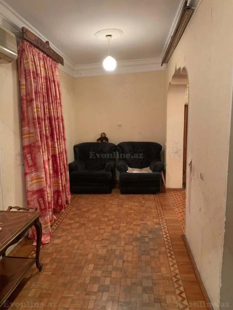 Satılır 5 otaqlı Mənzil Köhnə tikili 116 m² 8-ci mikrorayon - şəkil 11