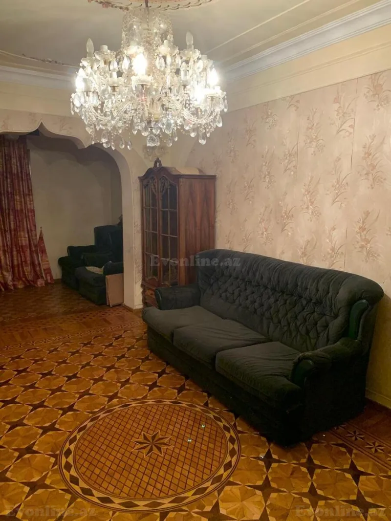 Satılır 5 otaqlı Mənzil Köhnə tikili 116 m² 8-ci mikrorayon - şəkil 14