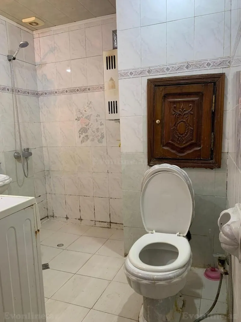 Satılır 5 otaqlı Mənzil Köhnə tikili 116 m² 8-ci mikrorayon - şəkil 27