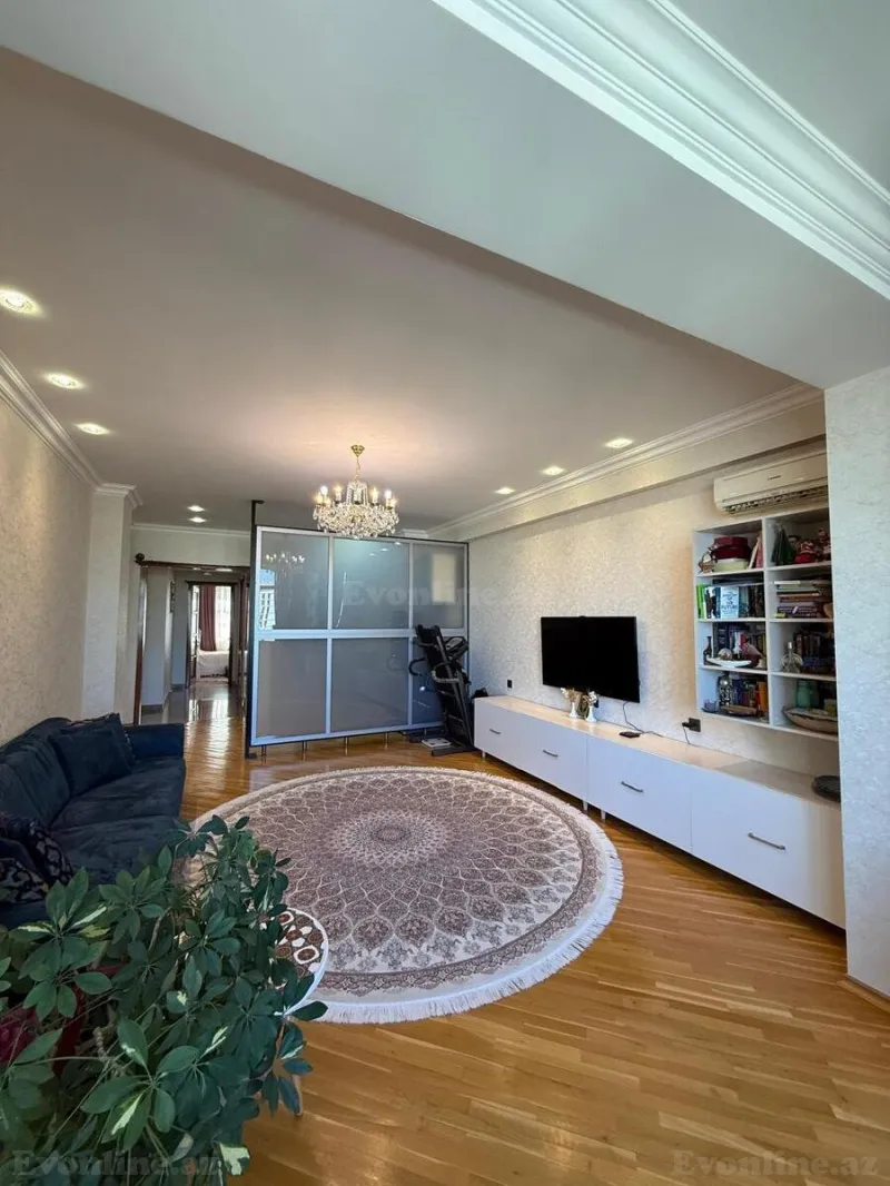 Satılır 3 otaqlı Mənzil Yeni tikili 117 m² Nərimanov r. - şəkil 2