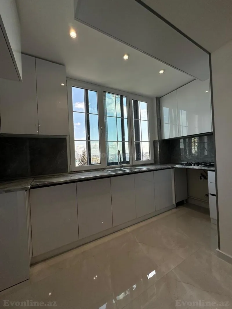 Satılır 3 otaqlı Mənzil Köhnə tikili 67 m² Nərimanov r. - şəkil 7