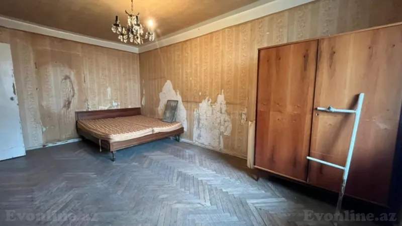 Satılır 3 otaqlı Mənzil Köhnə tikili 70 m² Gənclik m. - şəkil 8