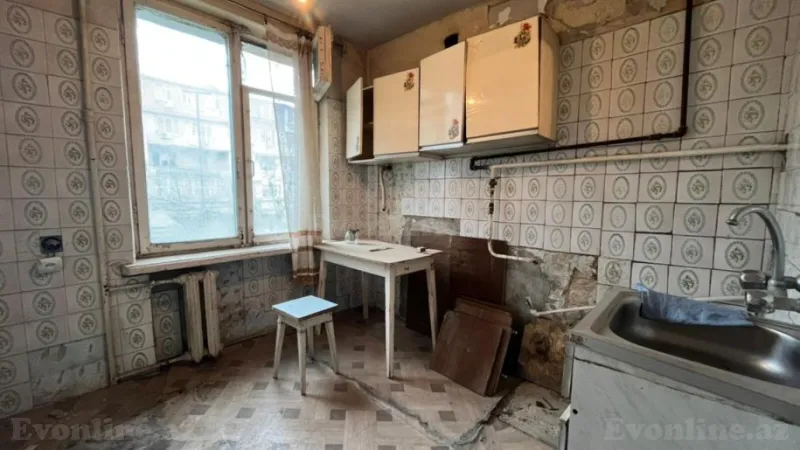 Satılır 3 otaqlı Mənzil Köhnə tikili 70 m² Gənclik m. - şəkil 13