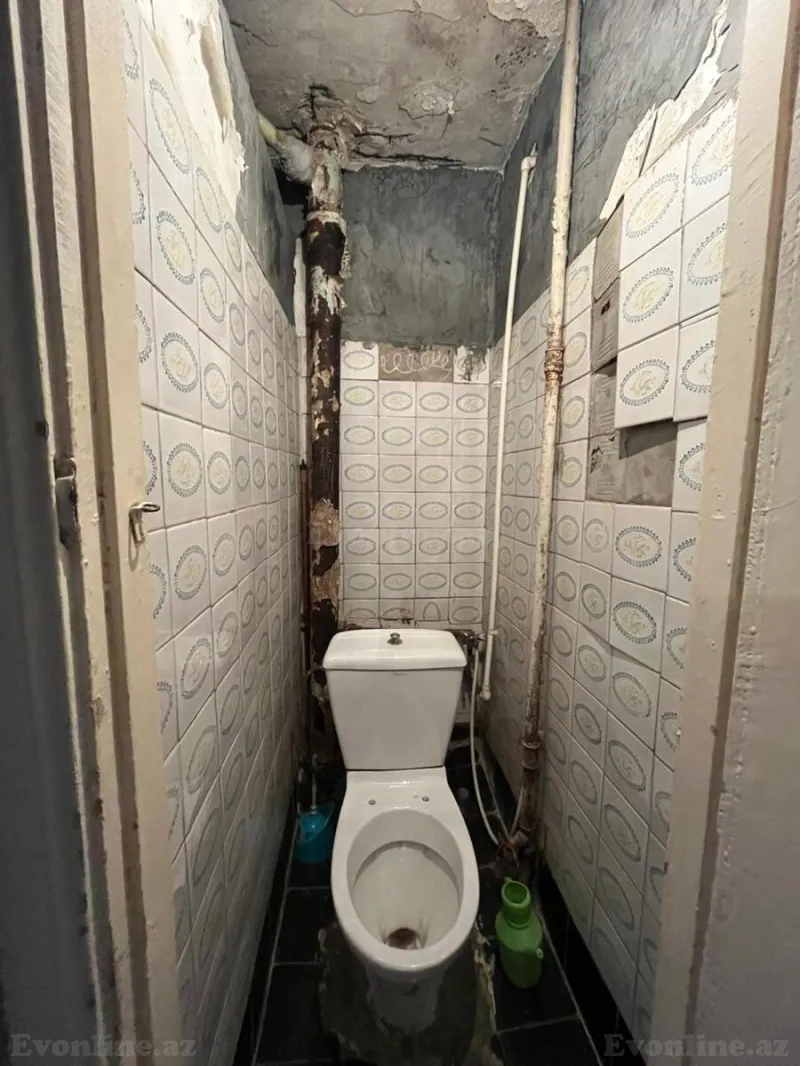 Satılır 3 otaqlı Mənzil Köhnə tikili 70 m² Gənclik m. - şəkil 16