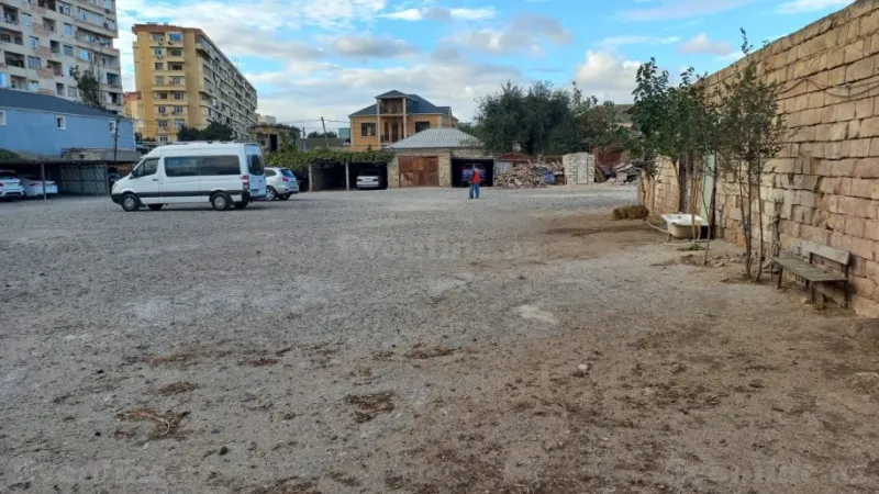 Obyekt 25000 m² Hövsan Satılır