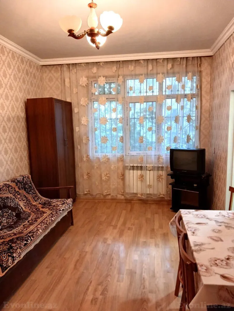 1 otaqlı Mənzil 35 m² 9-cu mikrorayon Satılır