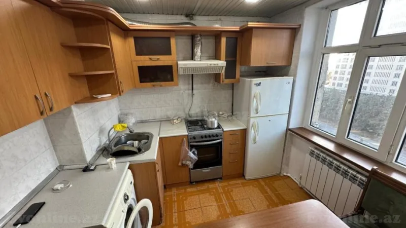 Kirayə verilir 2 otaqlı Mənzil Köhnə tikili 65 m² Həzi Aslanov m. - şəkil 2