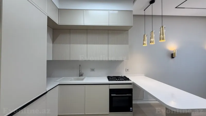 Satılır 2 otaqlı Mənzil Yeni tikili 55 m² Səbail r. - şəkil 5
