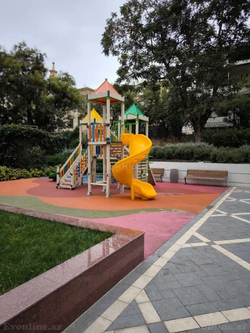 Satılır 2 otaqlı Mənzil Yeni tikili 55 m² Səbail r. - şəkil 17