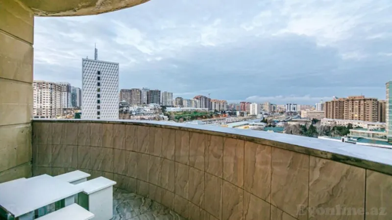 Kirayə verilir 4 otaqlı Mənzil Yeni tikili 140 m² 28 May m. - şəkil 27