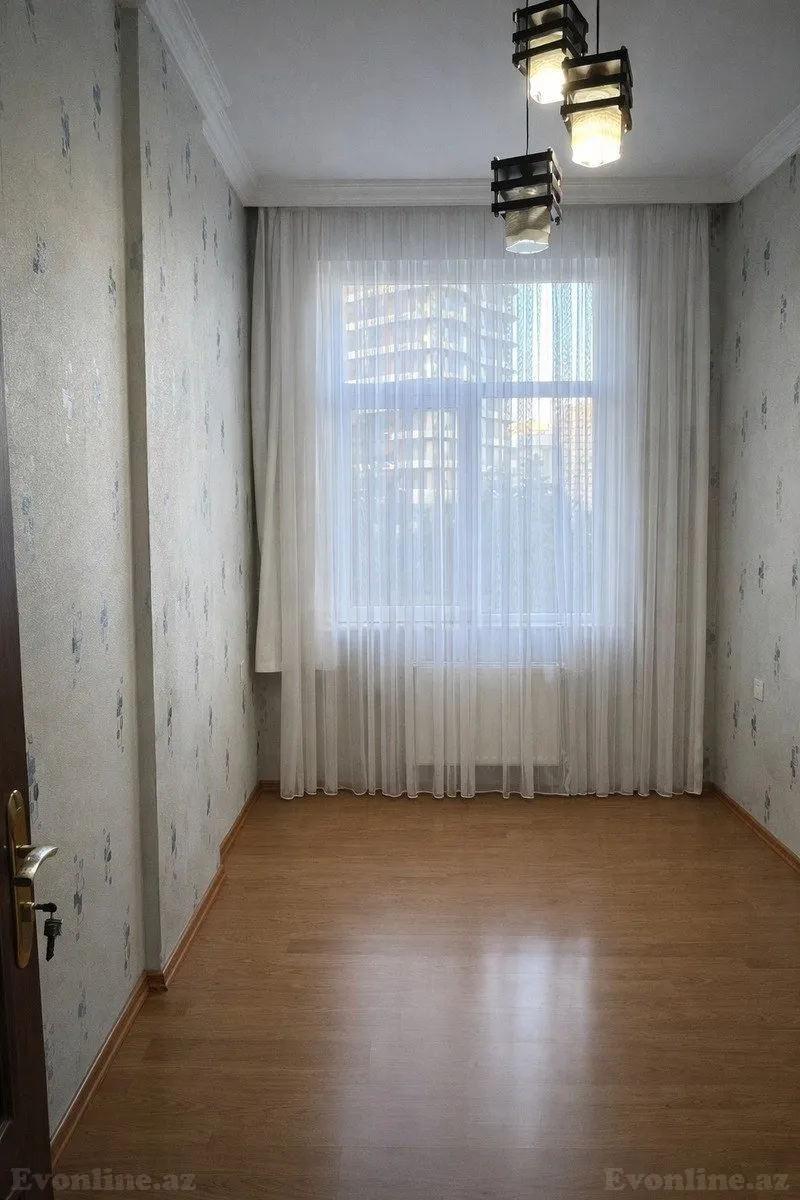 Satılır 3 otaqlı Mənzil Yeni tikili 115 m² Gənclik m. - şəkil 3